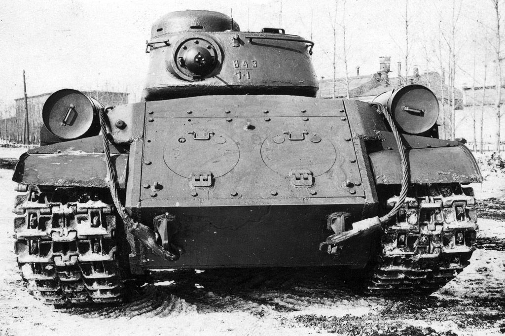 IS-1 (KV-13) heavy tank, Chelyabinsk factory, 1943, back view