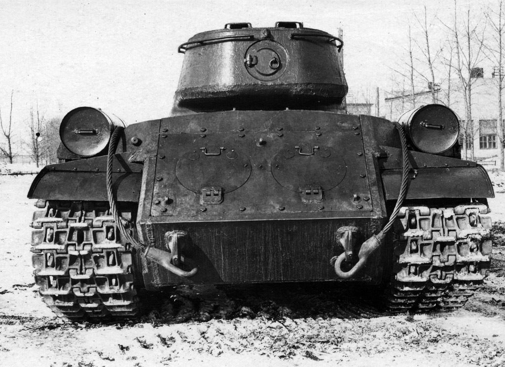 IS-2 heavy tank prototype, Chelyabinsk factory, 1943, back view