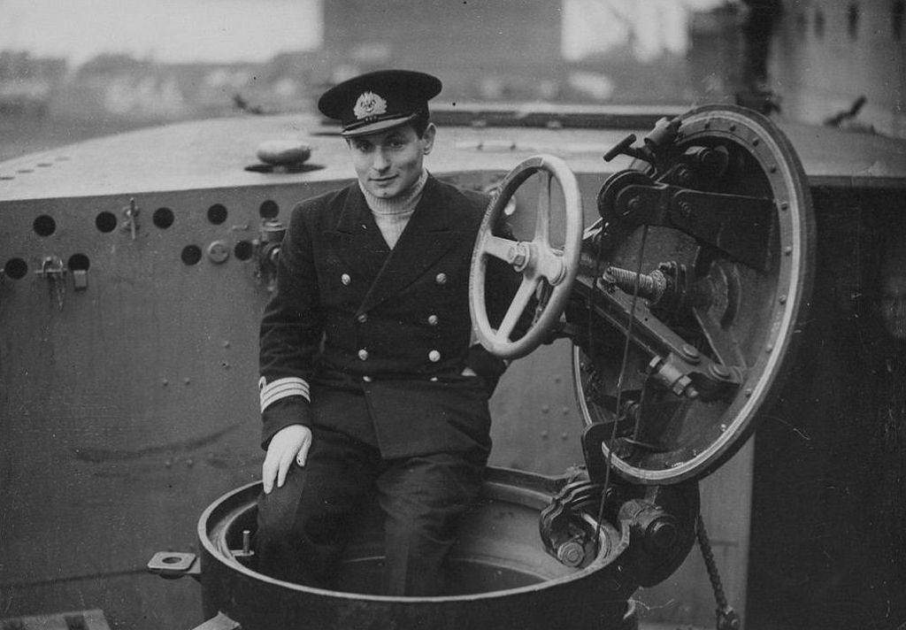 Jan Grudziński, Lieutenant (Navy), the commander of the Polish submarine ORP Orzeł. (1)