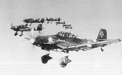 Ju 87D