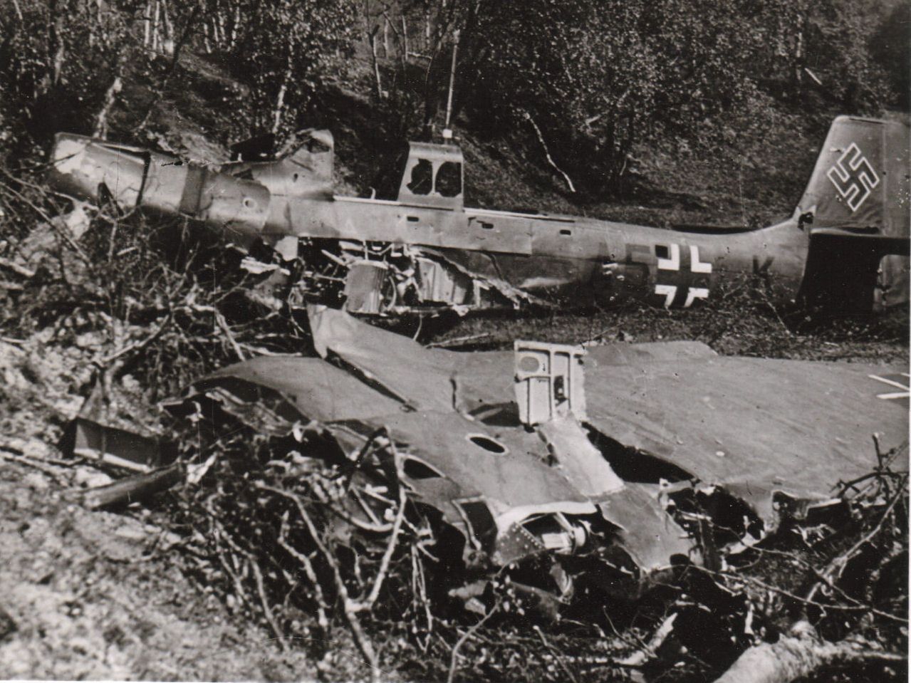 Ju_87_crash_Norway_1940