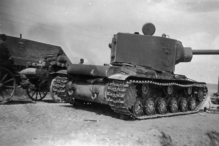 KV-2  heavy tank, 1941, the rear view