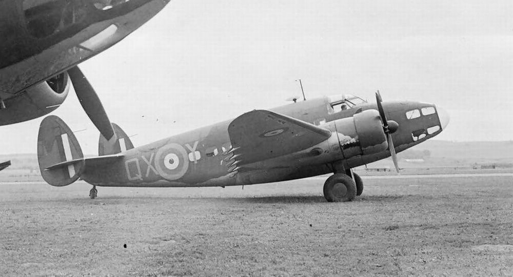 Lockheed Hudson Mk.I, s/n N7315, code QX-Y,  no. 224 Squadron