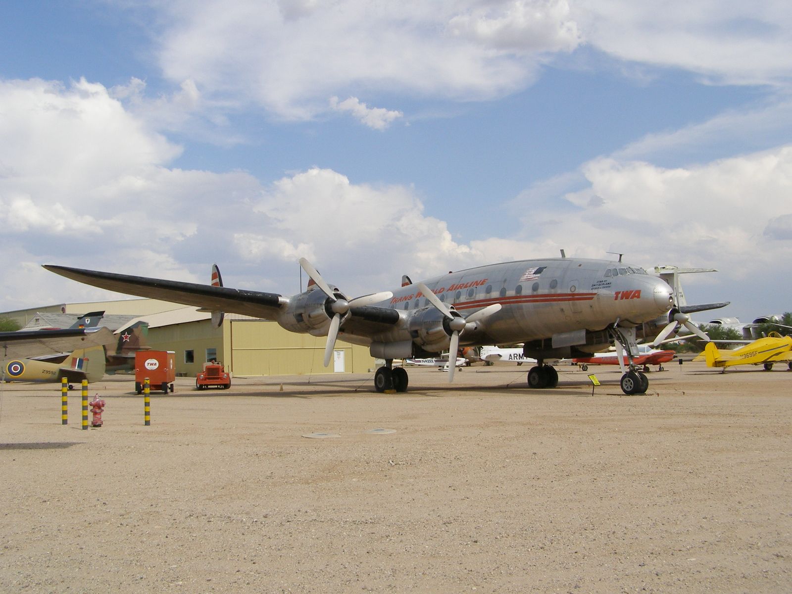 Lockheed L-049 Constellation