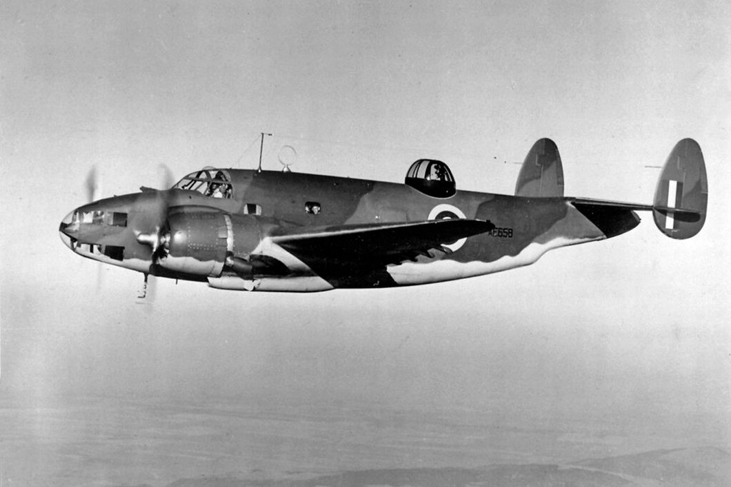 Lockheed Ventura Mk.I prototype, AE658, RAF (1)