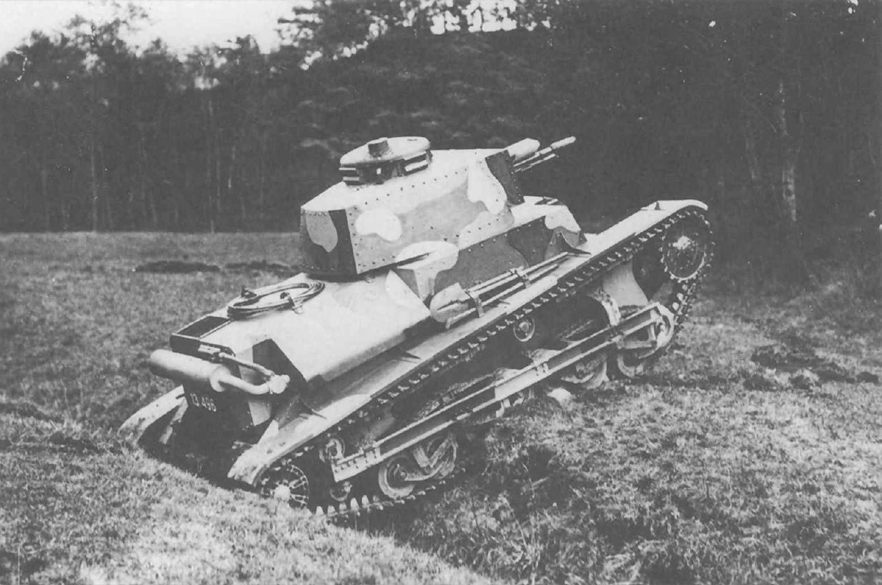 Lt vz.34 light tank no. 13.496 (1)