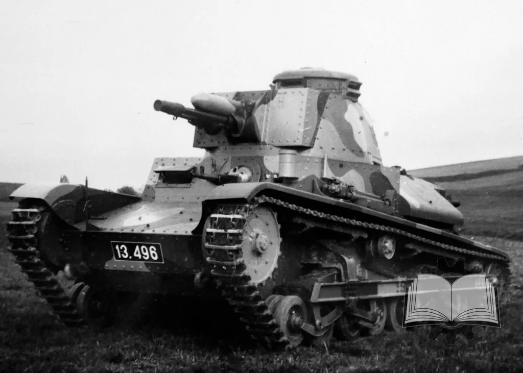 Lt vz.34 light tank no. 13.496 (2)