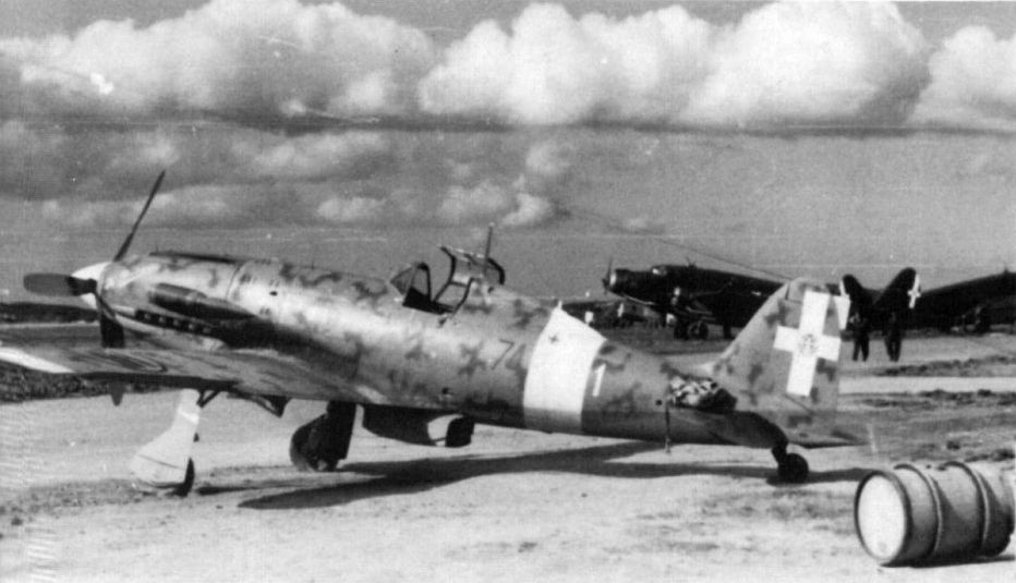 Macchi Mc.202 Folgore, 74° Squadriglia, no.74-1