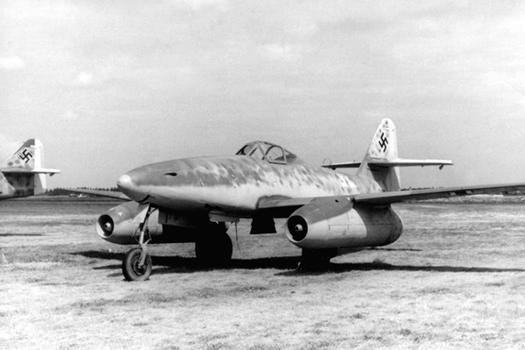 Me-262 Captured in 1945