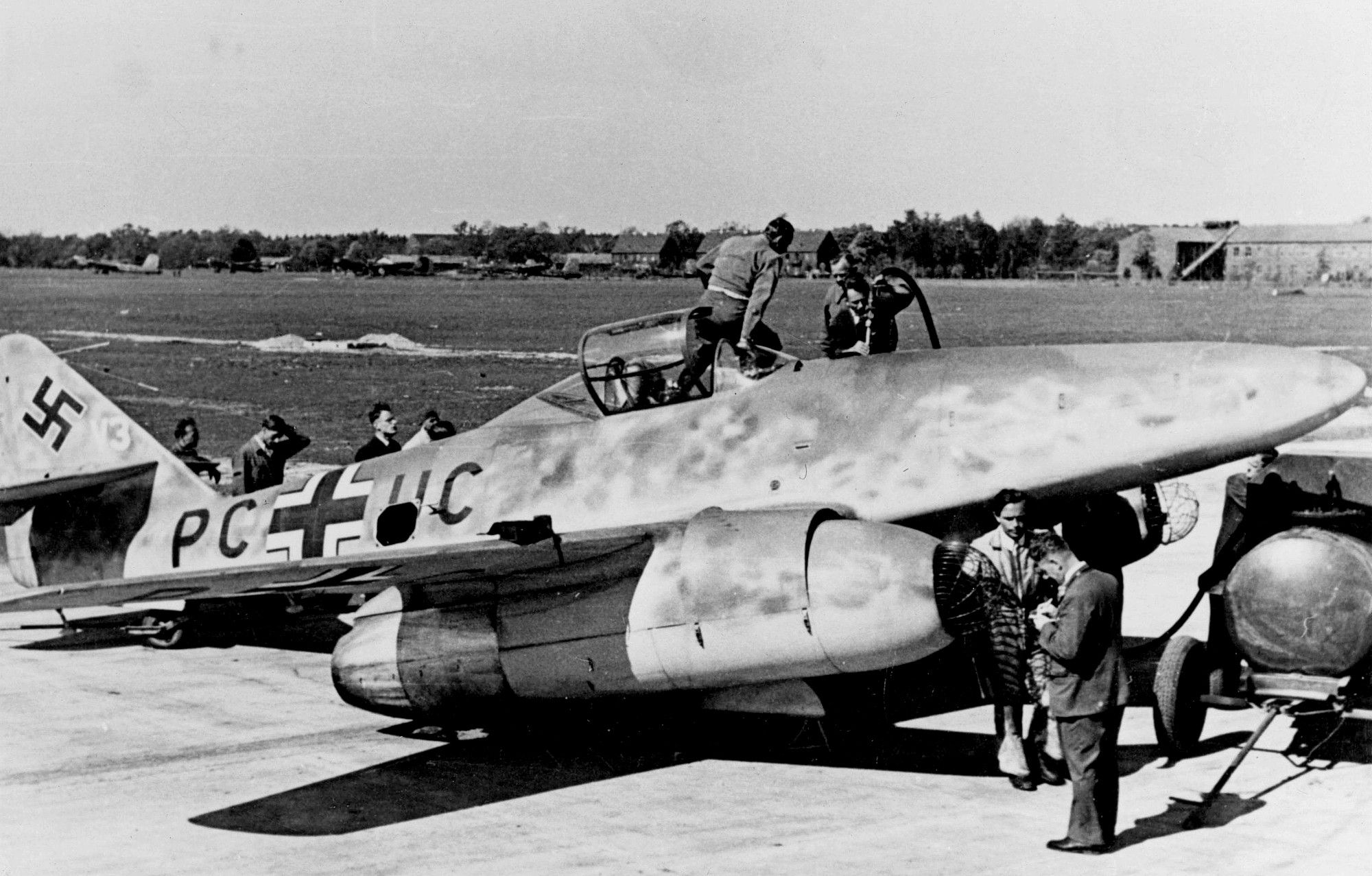 Me-262v1