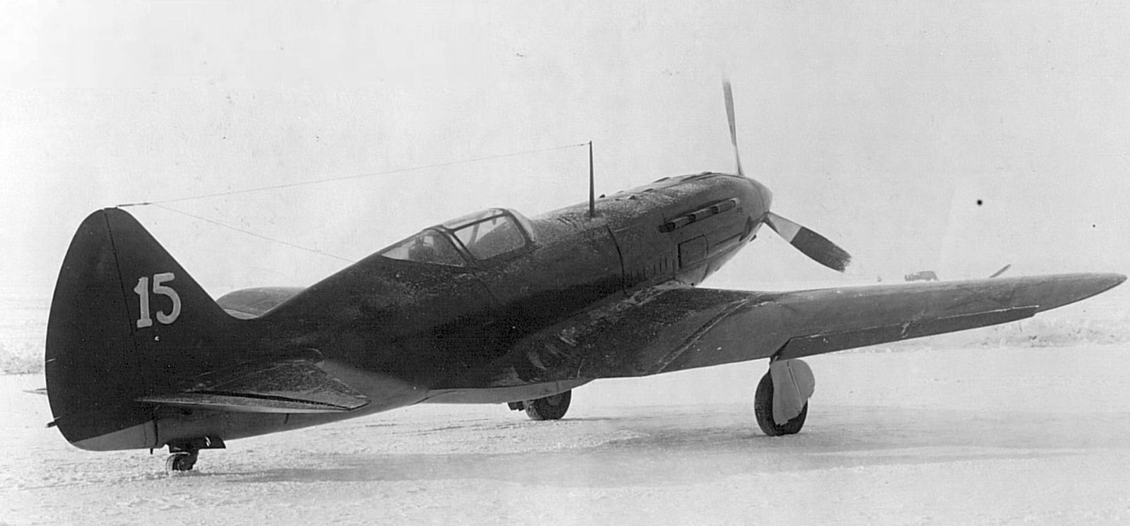 Mikoyan-Gurevich MiG-3 no.22115, NII VVS trials, 1941 (3)