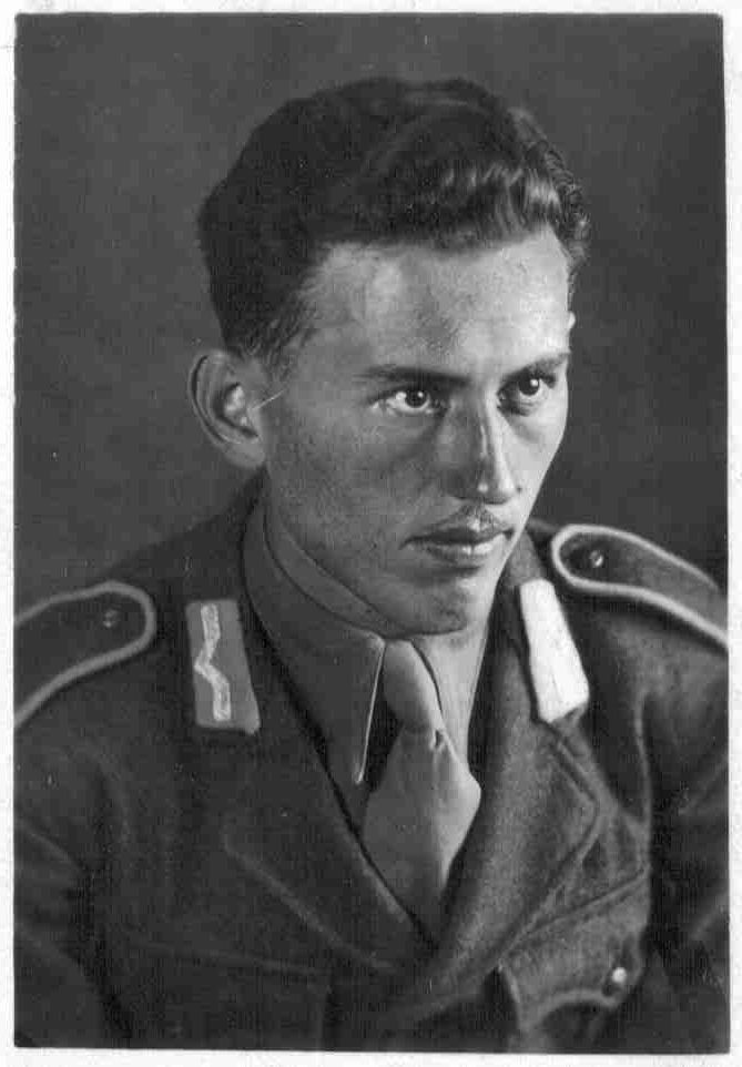 môj tatko Jozef Lachký - 1942