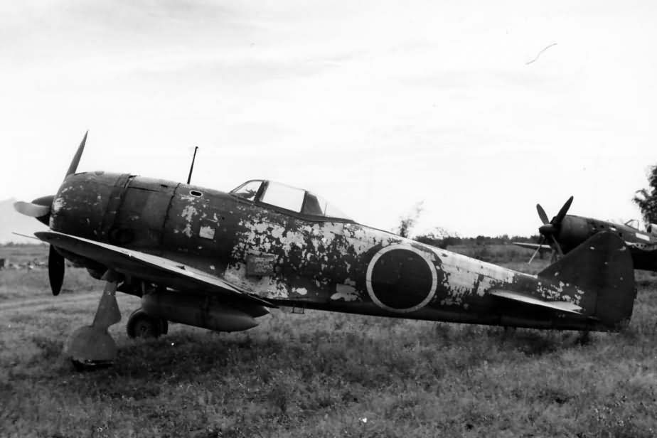 Nakajima Ki-44-IIb Shoki "Tojo", Clark Field, 194 (1)