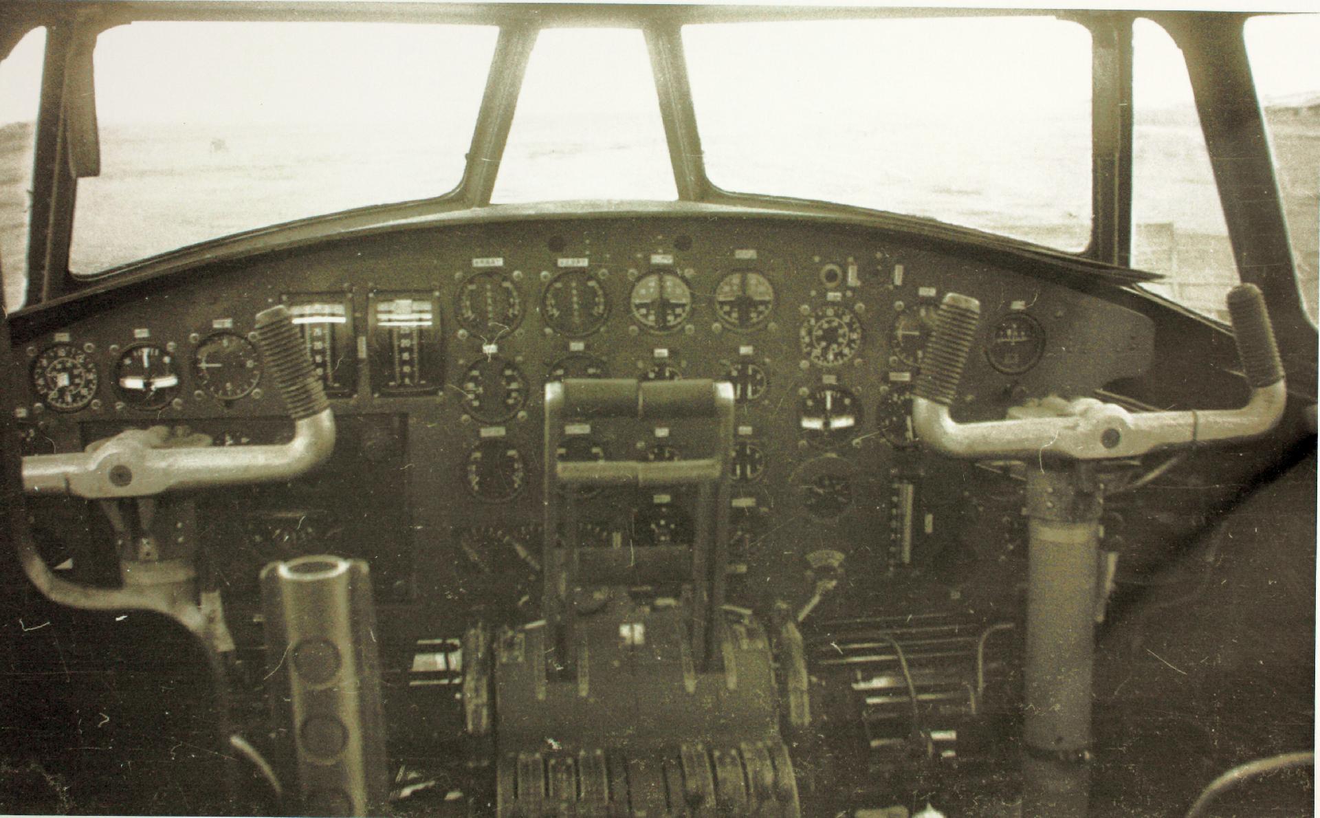 Nakajima_G8n1_Cockpit1