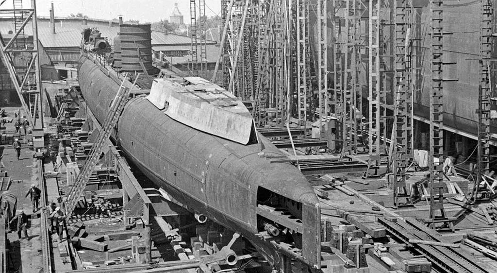 ORP Orzeł under construction at the Dutch shipyard De Schelde in Vlissingen (2)