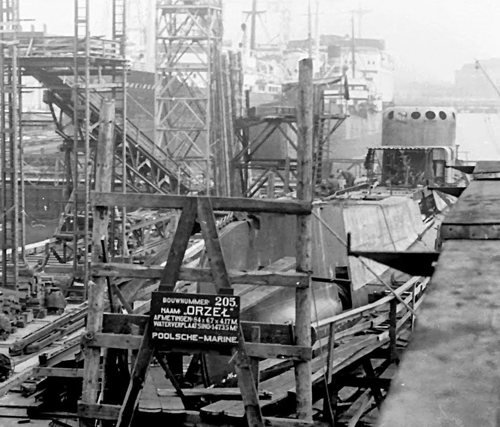 ORP Orzeł under construction at the Dutch shipyard De Schelde in Vlissingen (4)