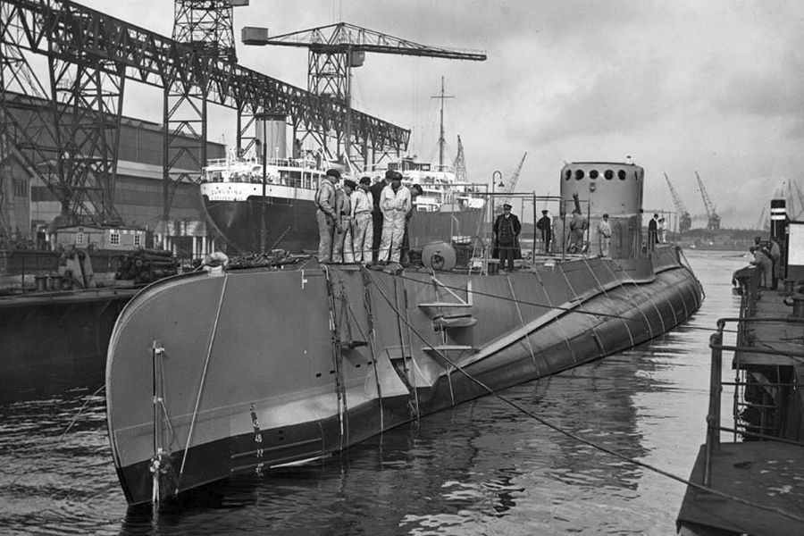 ORP Sęp at the N.V. Koninklijke Maatschapij 'De Schelde' shipyard ...