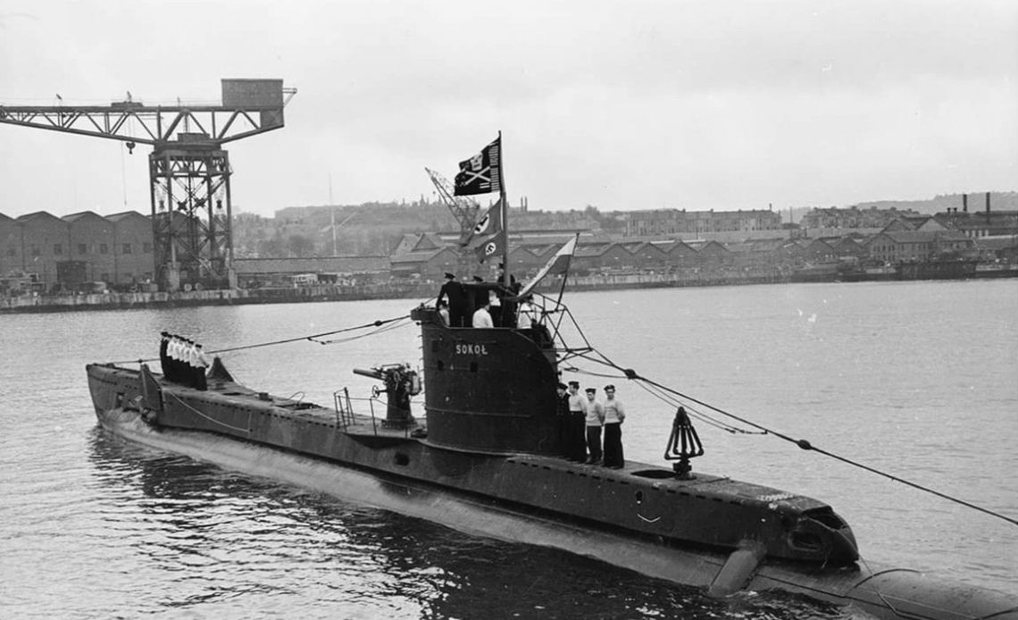 ORP Sokół returning Plymouth naval base on 31st March 1944 (2)