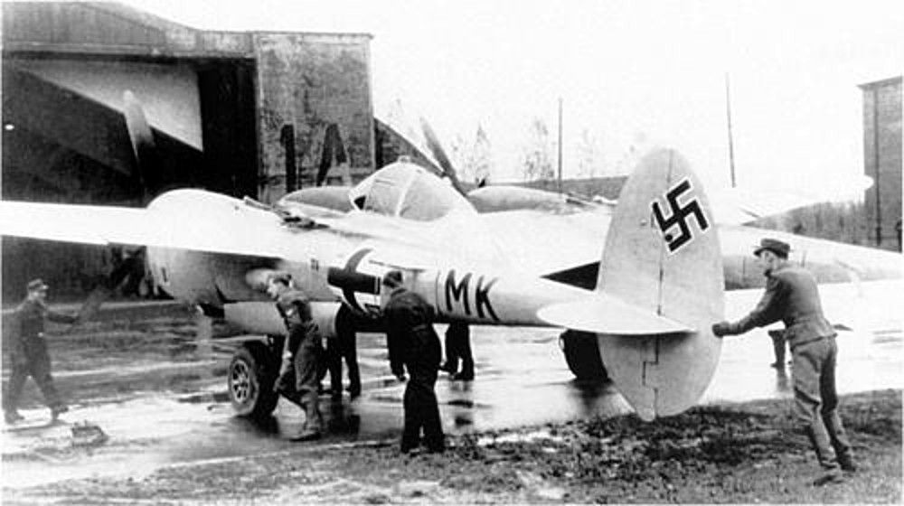 P-38_F-5E