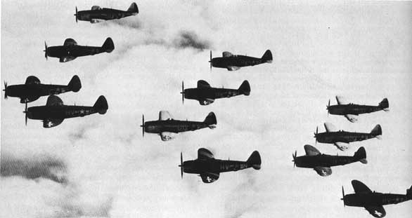 P-47s in close formation