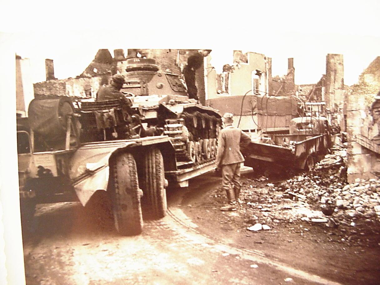 Panzer IV on Tank Transporter