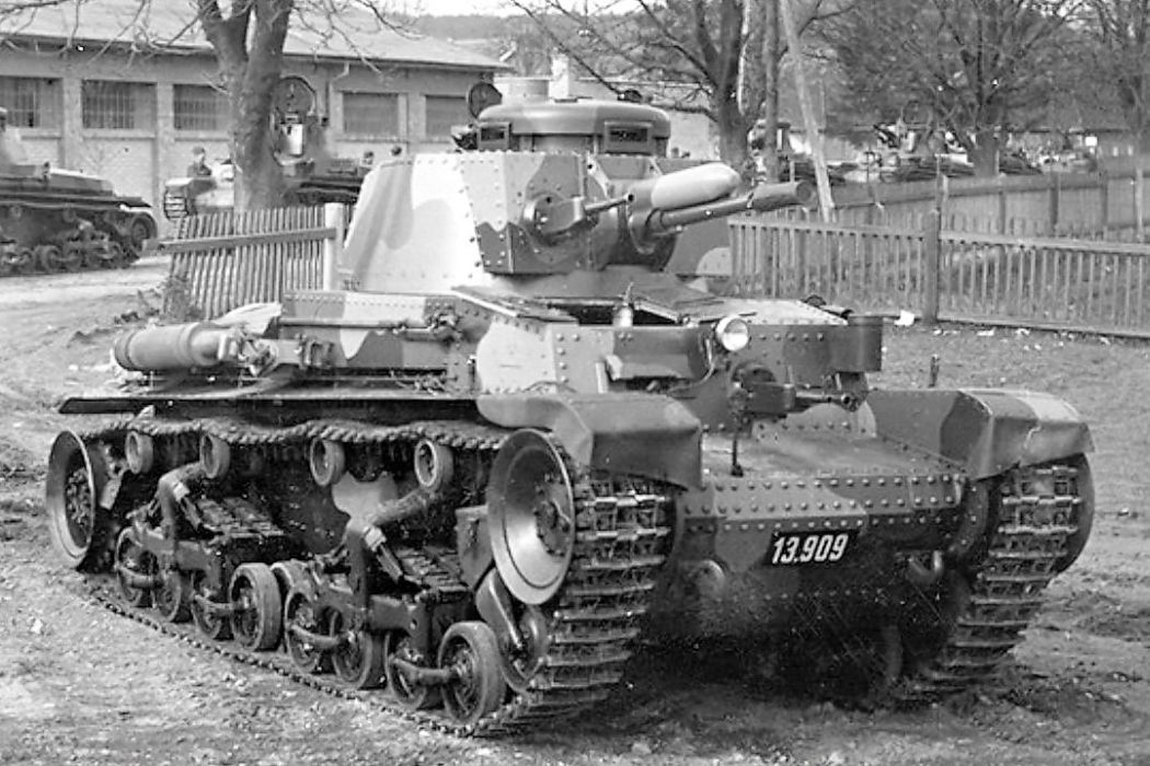 Panzerkampfwagen 35 (t) ( LT vz.35 ) ( ČKD  Š-II-a )