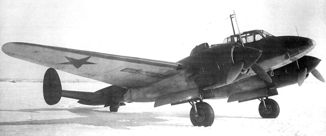 Petlyakov Pe-2 with M-82F engines, 1943 (2)
