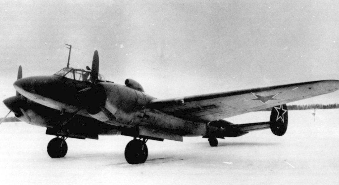 Petlyakov Pe-2 with M-82F engines, 1943 (4)