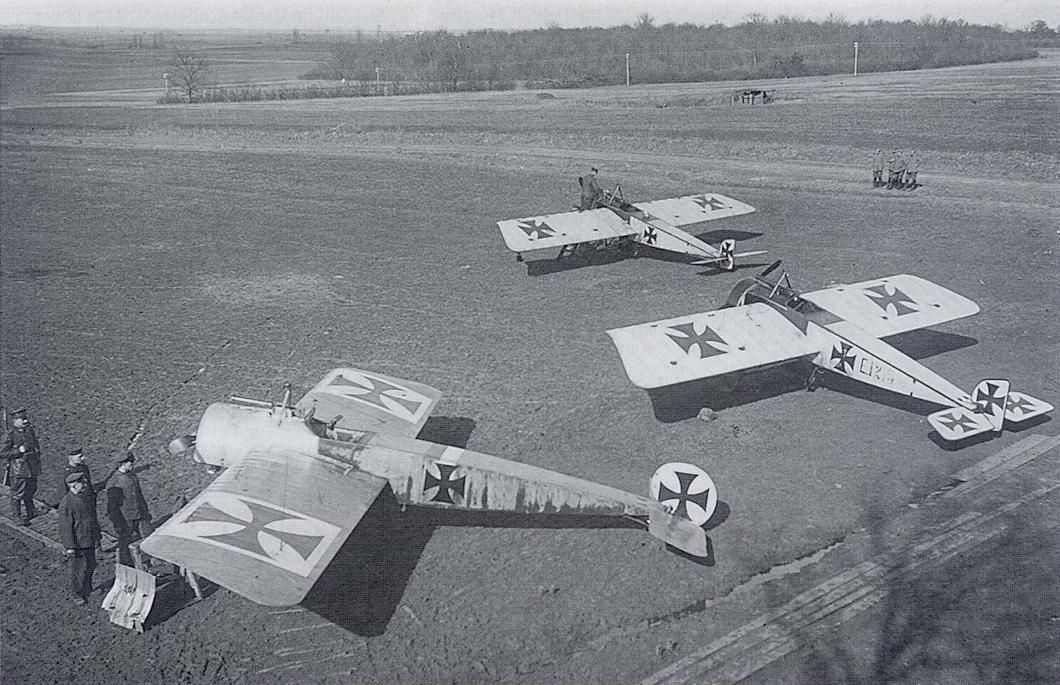 Pfalz E.I no. 215/15,  Pfalz E.II and  Fokker E.II