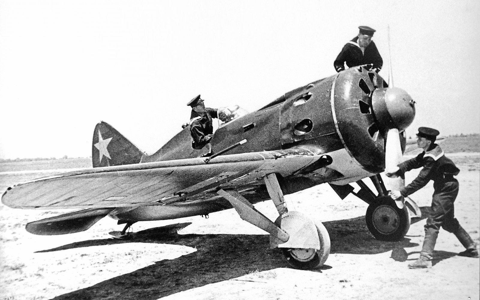 Polikarpov I-16, 1939