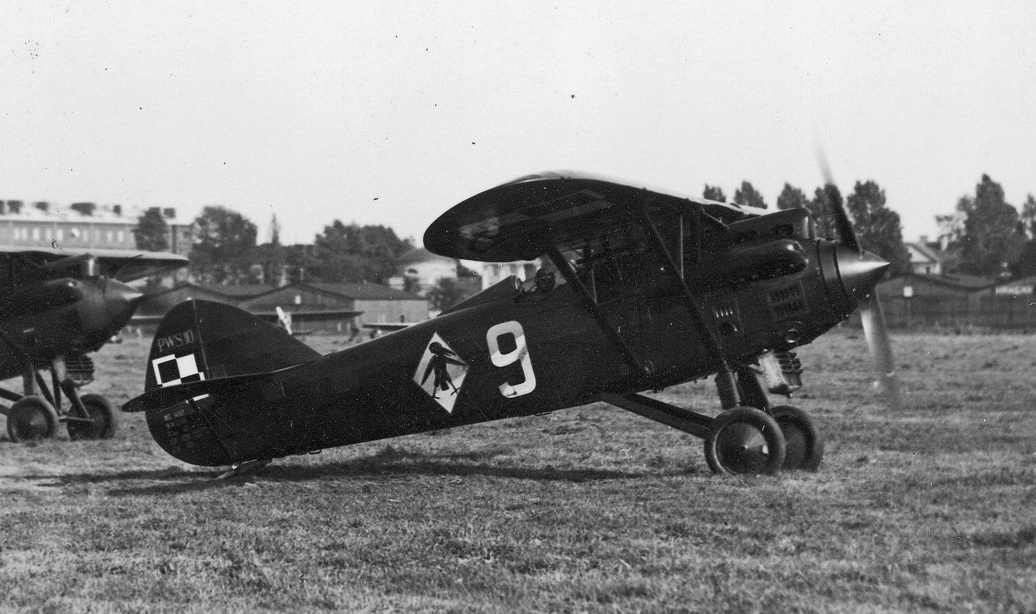 PWS-10 "White 9", 131 FS, Warsaw, 1932