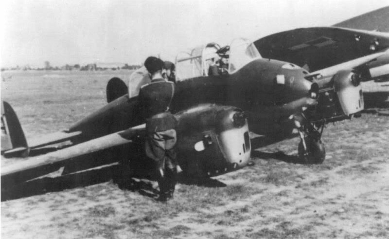 PWS 33/II Wyżeł, the prototype captured in 1939 at the Okęcie airfield (2)