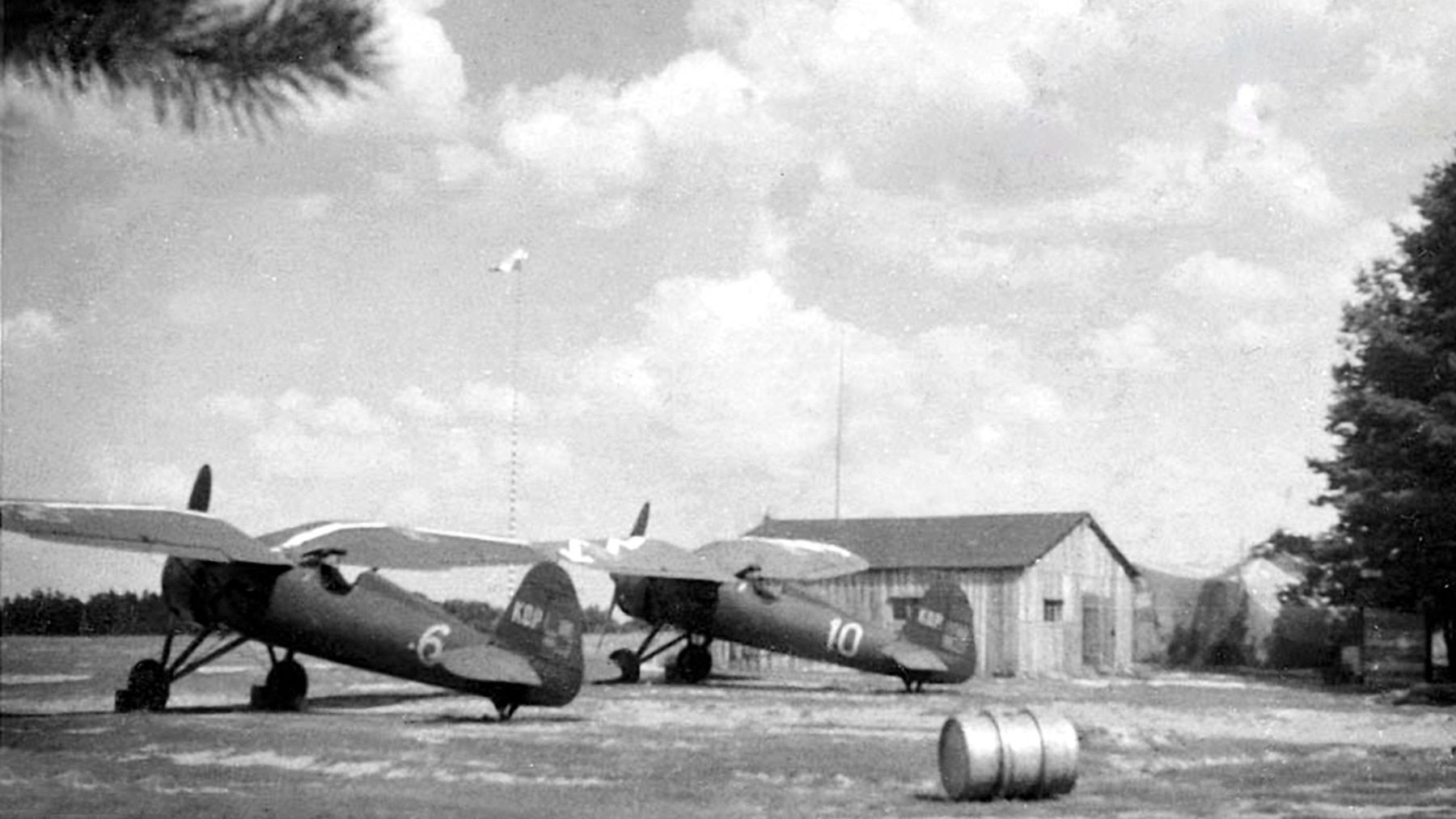 PZL P-11c "White 6 and 10 " of the 161st FS of the 6th Aviation Regiment sent to the KOP Orłówka airfield, 1939
