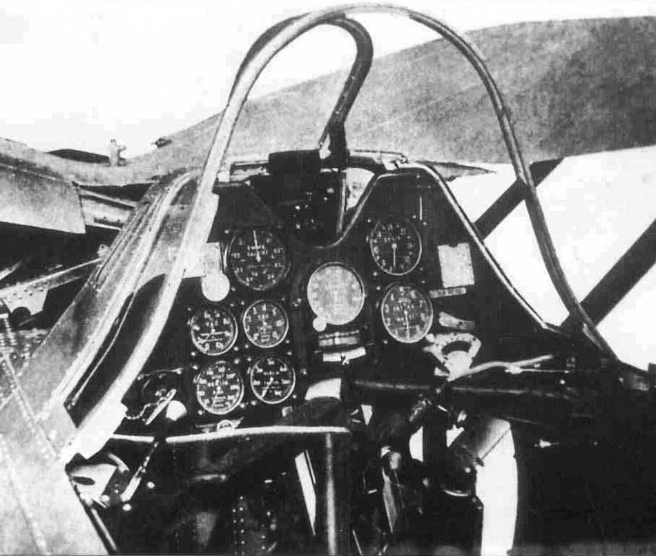 PZL P-24C cockpit