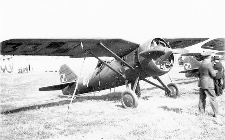 PZL P-7, 142 FS,  4th Air Regiment, 1933