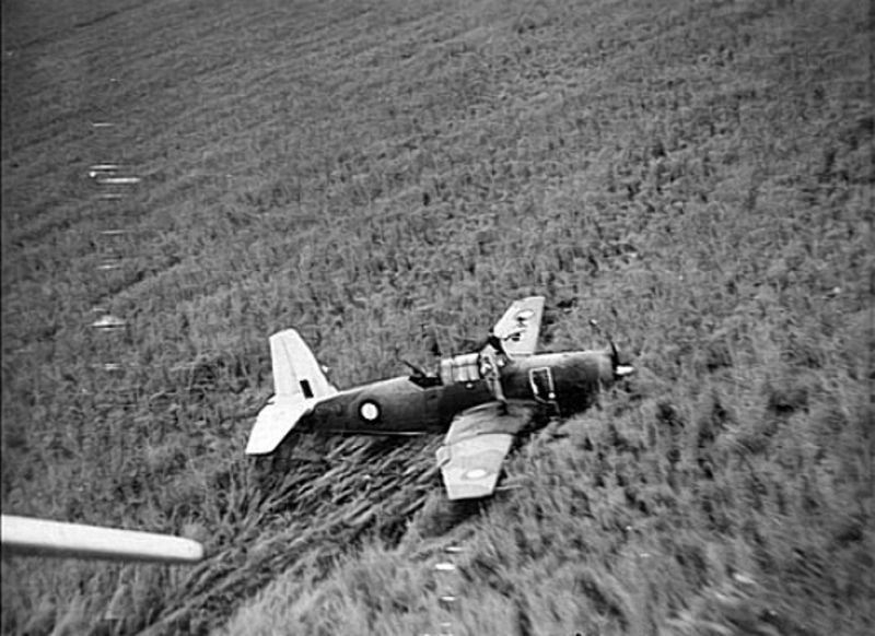 RAAF 24 Sqn Vultee Vengeance crashed in New Guinea, 1944 (2)