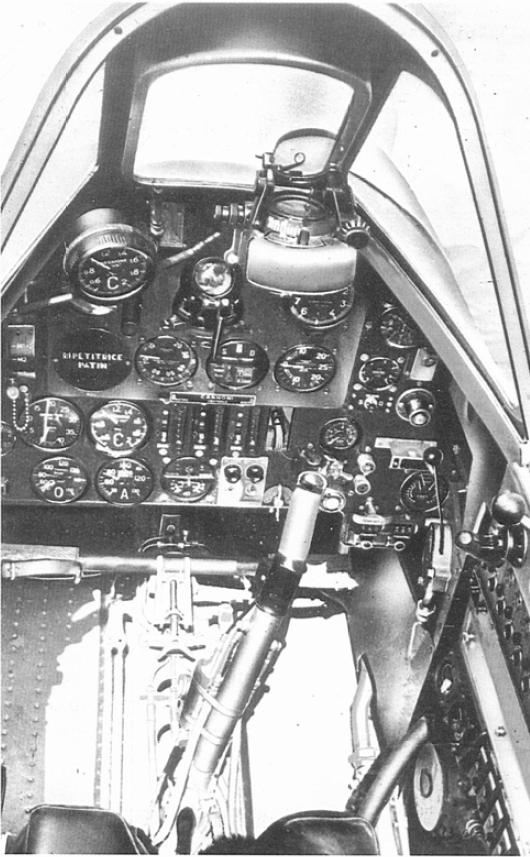 Re2005_cockpit