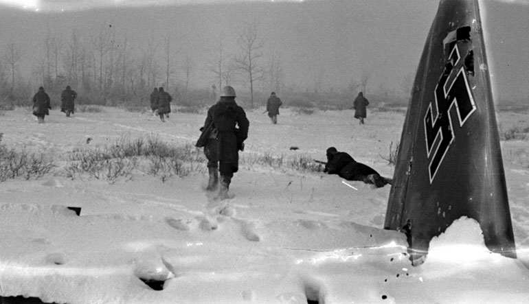 Russian army in Leningrad - 1943