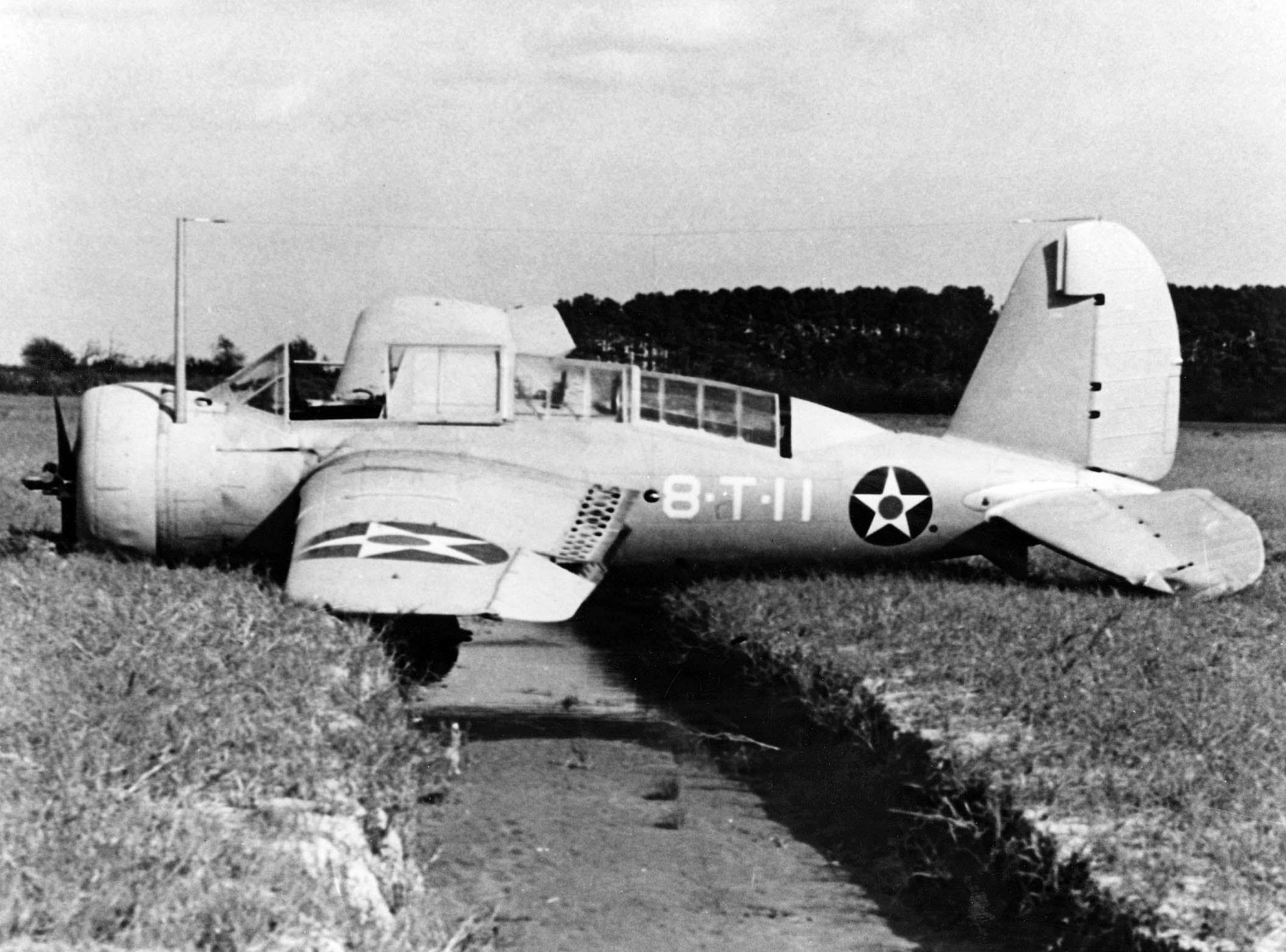 SBN-1_VT-8_crashed_at_NAS_Norfolk_1941_