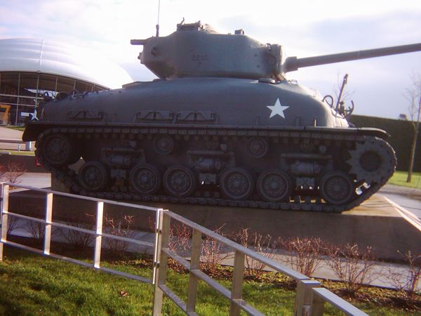 Sherman M4 Tank