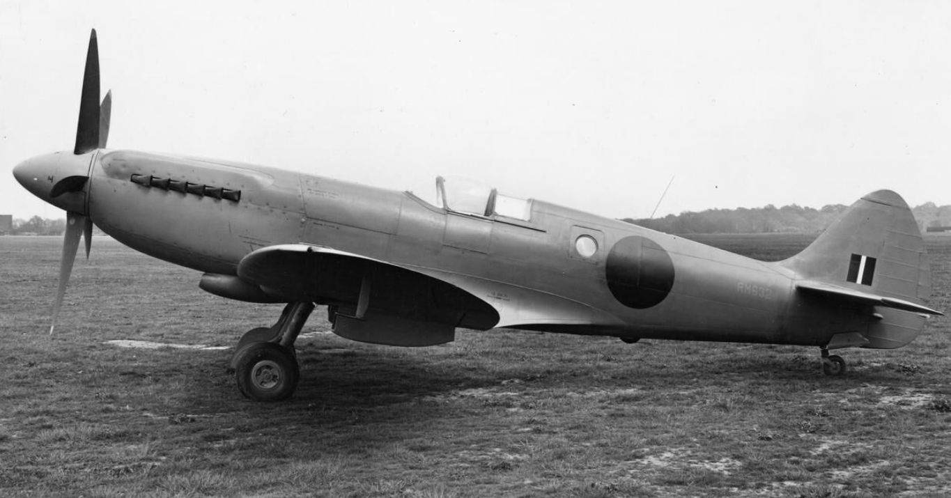 Spitfire PR.XIX s/n. RM632, Eastleigh in Hampshire 9 May 1944