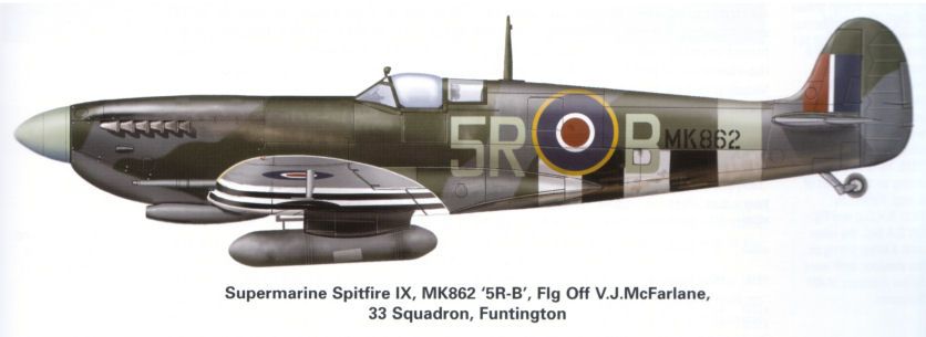 Spitfire_Mk_IX_5R-B_33sdn