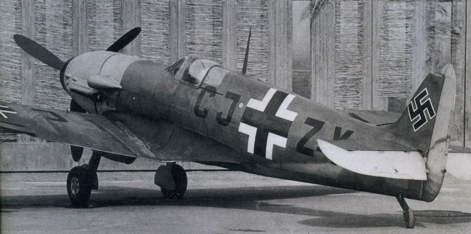 Spitfire_V-1