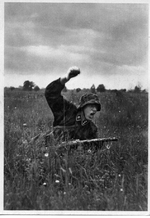 SS soldier armed with Erma MP28E submachine gun