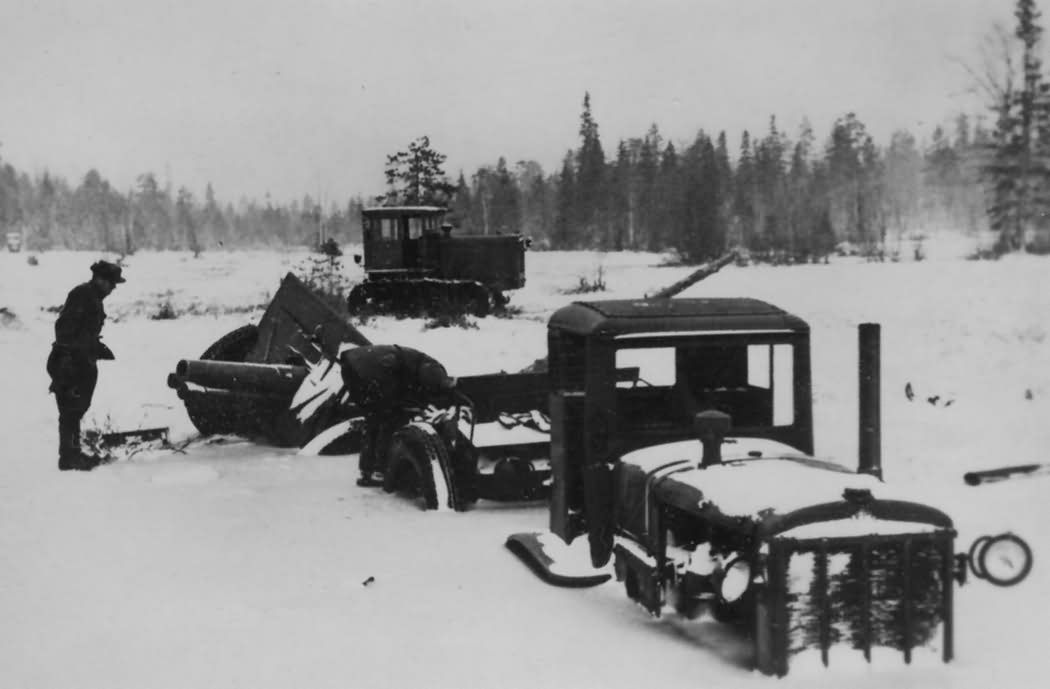 Stalinetz S-65 tractor , Russia , Winter 1941