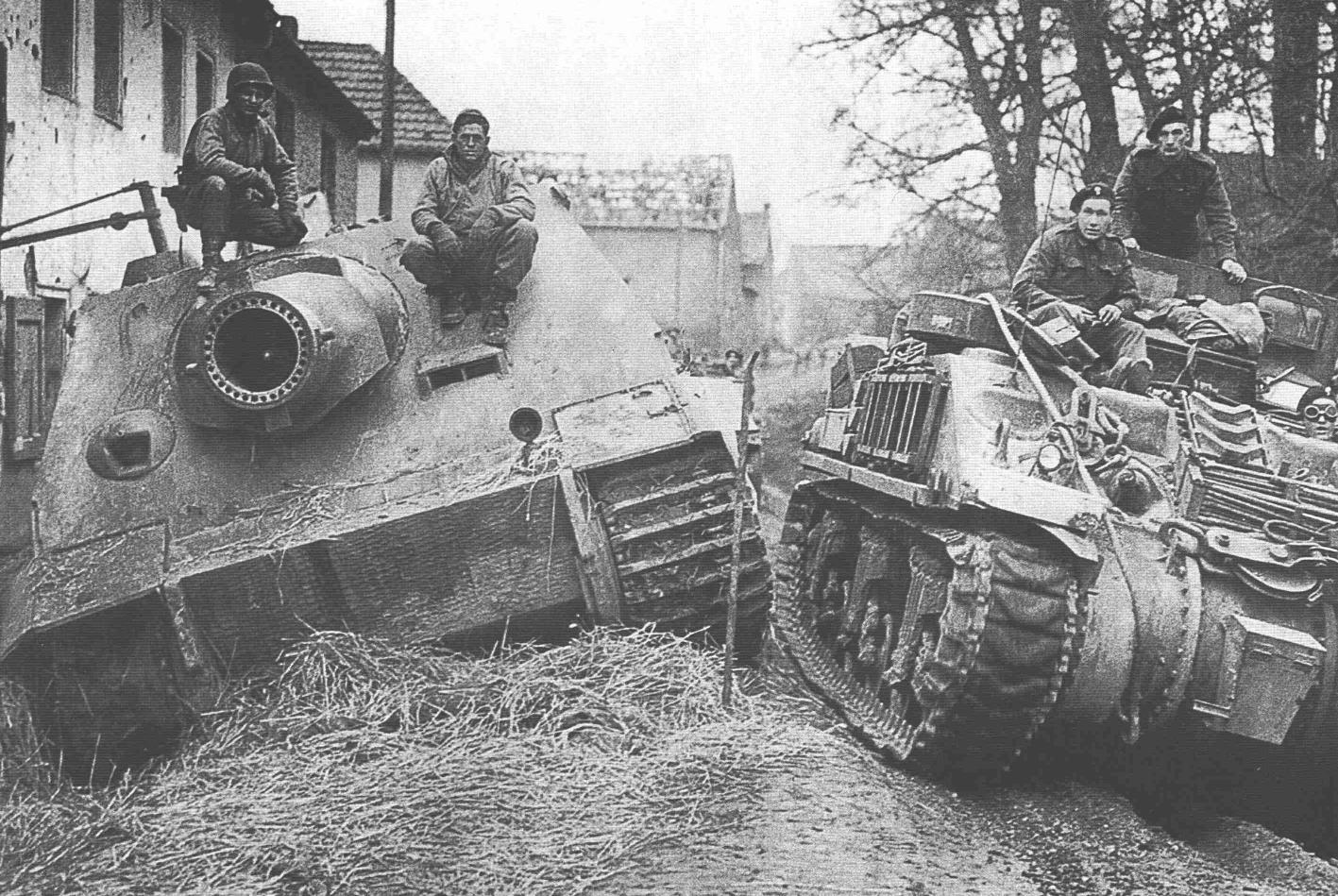 Sturmtiger_abandoned_M4_ARV