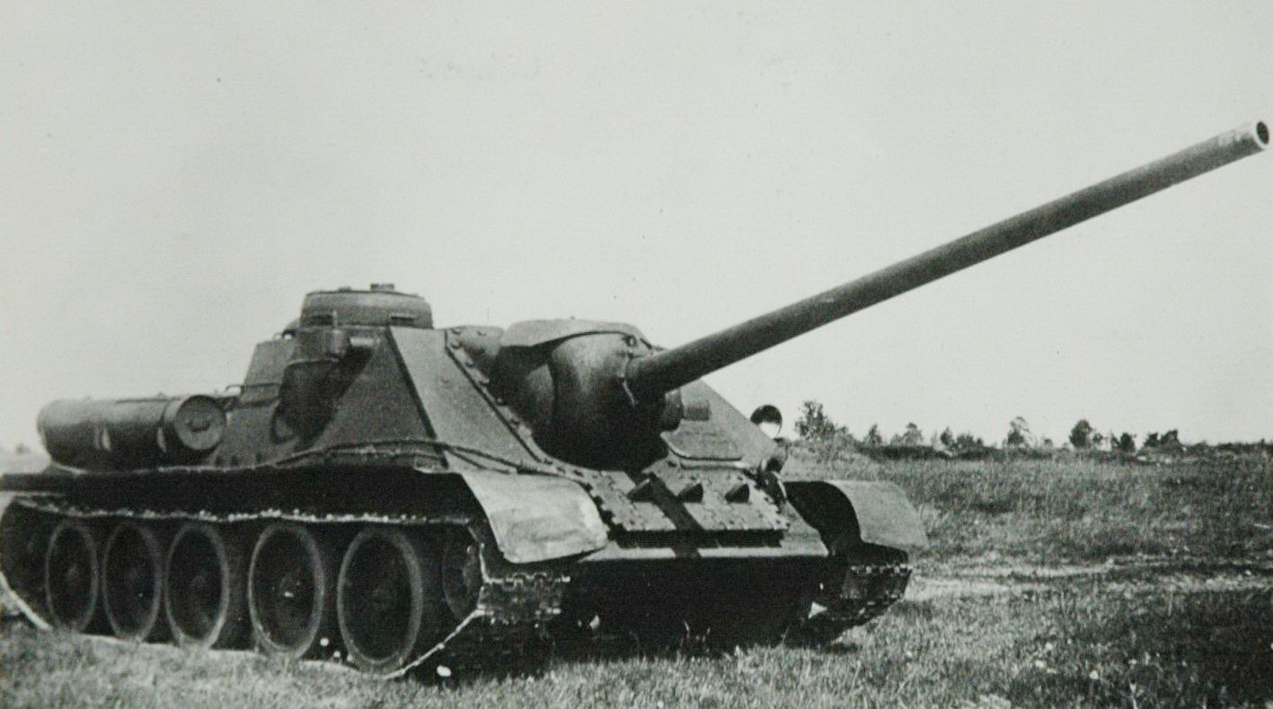 SU-100 prototype