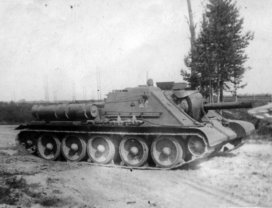 SU-122-III, the general view, starboard side, trials, 1943 (1)