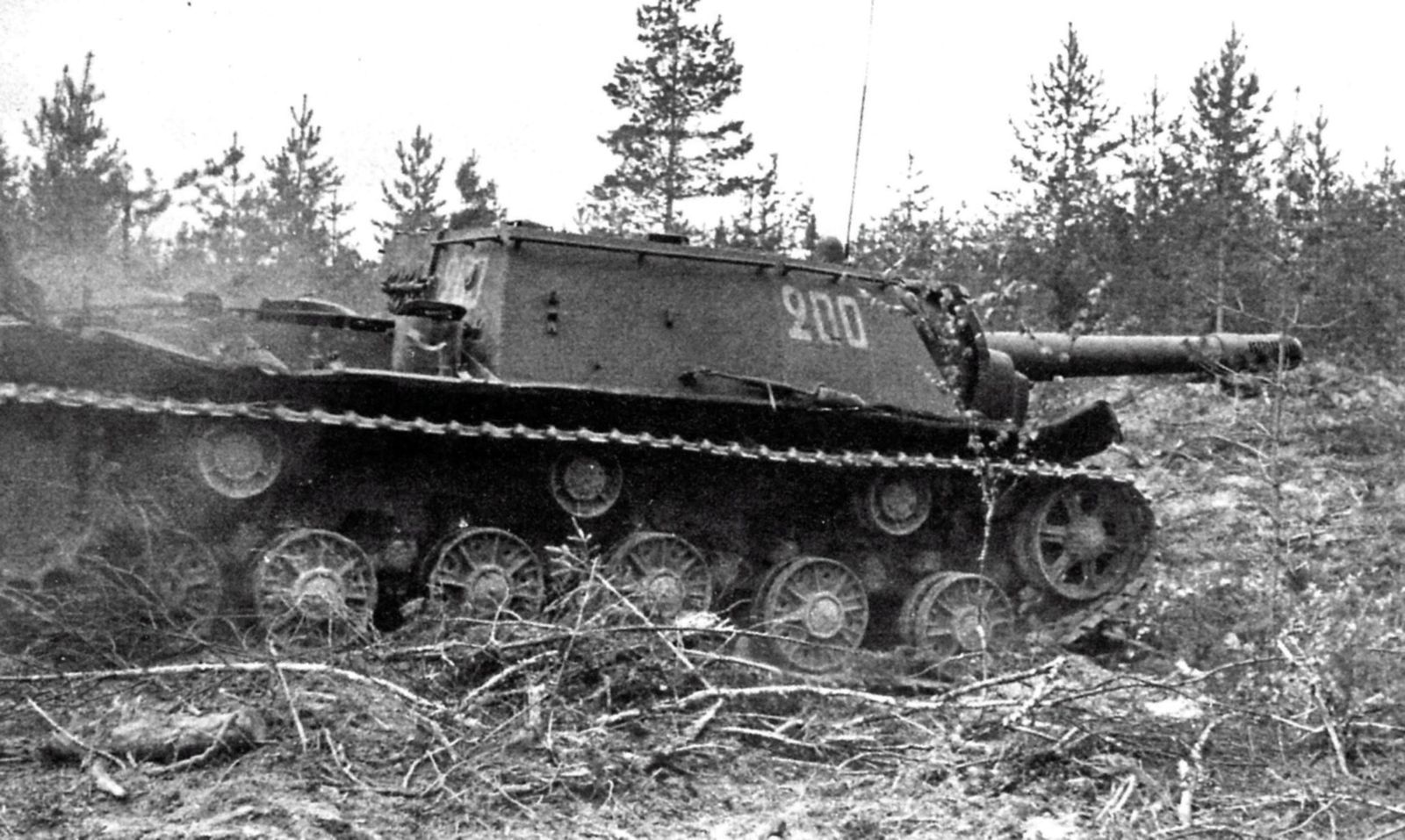 SU-152 of 1539 CAP, 2 Baltic Front, Karelia,  1944 (2)