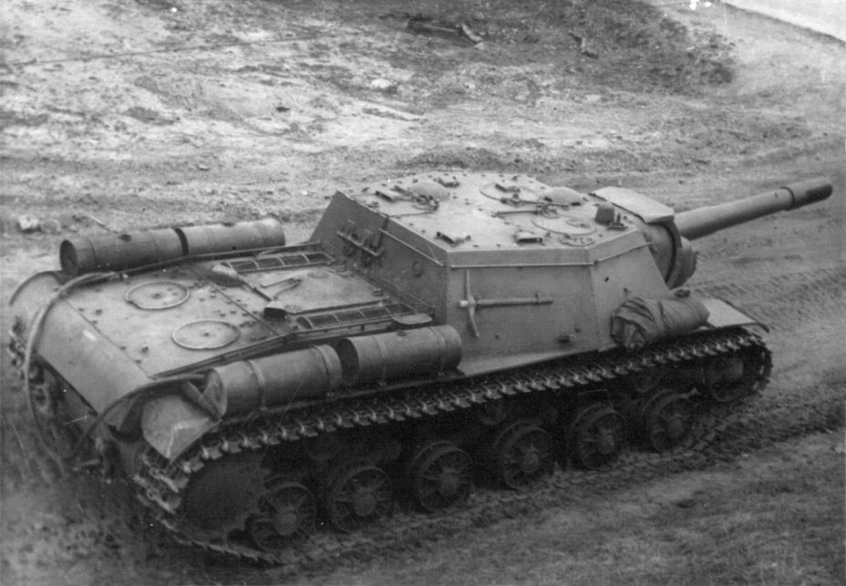 SU-152, the top view